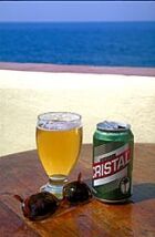 La cerveza tipica de Cuba y la mas conocida: Cristal