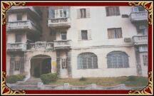  This is the front view of the building where is located the apartment Dora.  